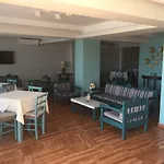 Otel Knossos 2*