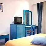 Otel Knossos Tolón
