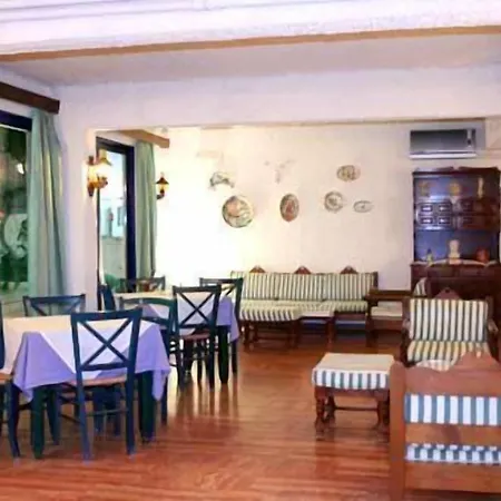 Knossos Отель Толон