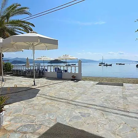 Knossos Hotel 2*