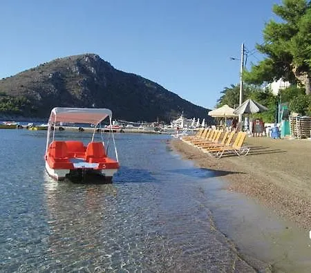 Knossos فندق