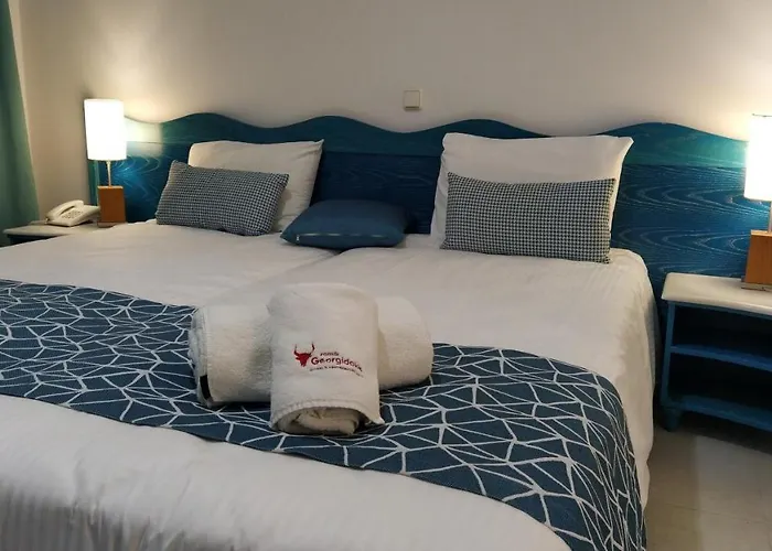 Knossos Отель Толон