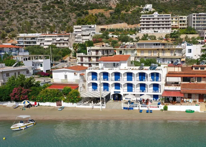 Отель Knossos 2*